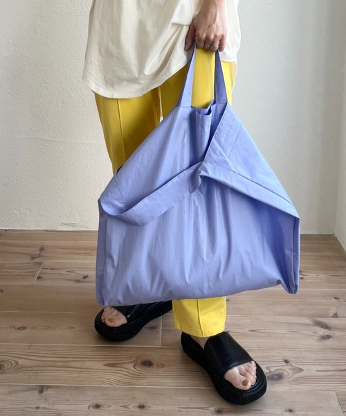 wee9s（ウィークス）の「2way wide shoulder tote bag / ツーウェイワイドショルダートートバッグ（トートバッグ・レディース・ブラック/パープル/グリーン/アイボリー・FREE）」の16枚目の写真