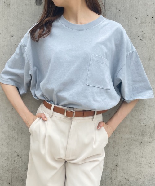 CLEA(クレア)の「【stonedoorコラボ】ポケット付きオーバーサイズコットンTシャツ(Tシャツ/カットソー・レディース・ホワイト/チャコールグレー/ライトグレー/ブラック/ベージュ・M/L/XL)」の4枚目の写真
