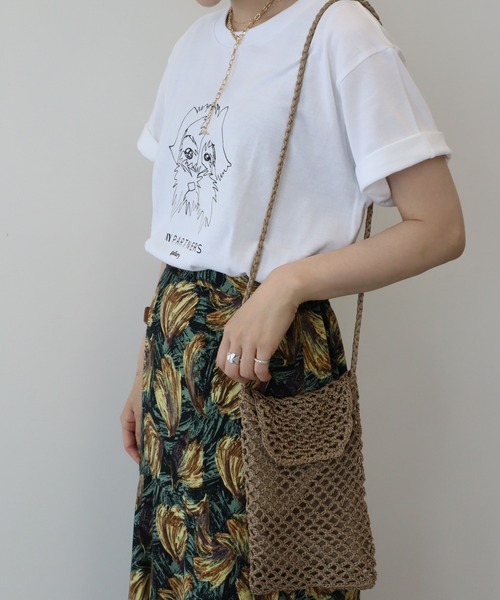 AMERICAN HOLIC（アメリカンホリック）の「テープミニサコッシュ（ショルダーバッグ・レディース・ブラック/ベージュ/カーキ/ブルー・FREE）」の3枚目の写真