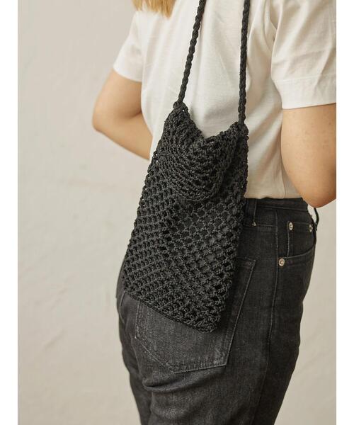 AMERICAN HOLIC（アメリカンホリック）の「テープミニサコッシュ（ショルダーバッグ・レディース・ブラック/ベージュ/カーキ/ブルー・FREE）」の2枚目の写真