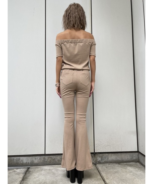 EGOIST（エゴイスト）の「オフショルリブオールインワン（つなぎ/オールインワン・レディース・ブラック/ベージュ・FREE）」の11枚目の写真