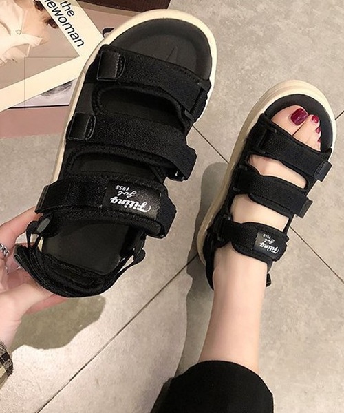 LUGG NAGG（ラグナグ）の「ベルクロ厚底スポーツサンダル【ユニセックス】（サンダル・レディース・アイボリー/ブラック・26.0cm/25.0cm/23.0cm/27.0cm/24.0cm）」の9枚目の写真