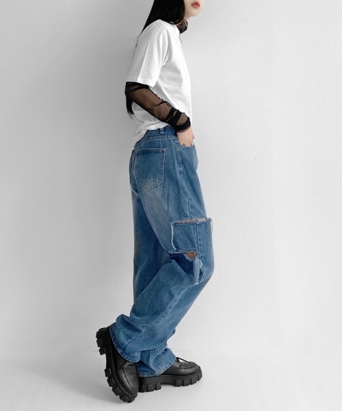 LVEU.（ラブユ.）の「Damage straight denims / ダメージストレートデニム（デニムパンツ・レディース・ブルー・FREE）」の2枚目の写真