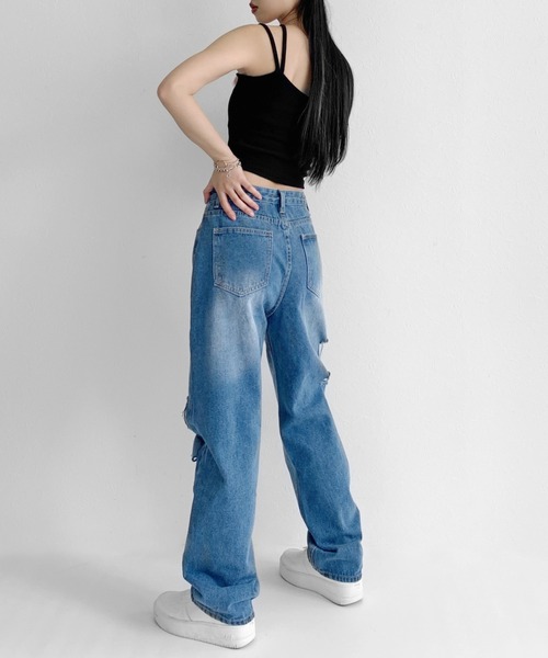 LVEU.（ラブユ.）の「Damage straight denims / ダメージストレートデニム（デニムパンツ・レディース・ブルー・FREE）」の6枚目の写真