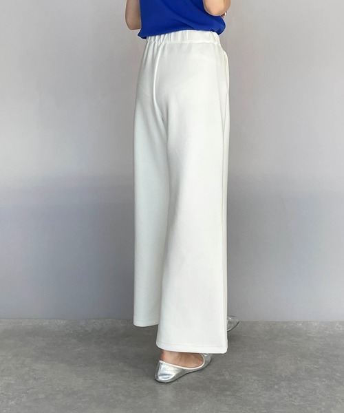 PICCIN PERLA（ピッチンペルラ）の「ダンボールニットワイドパンツ（セットアップ可能）（その他パンツ・レディース・ブラック/オフホワイト・M）」の4枚目の写真