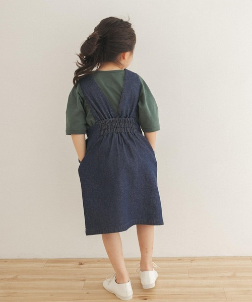 URBAN RESEARCH DOORS（アーバンリサーチドアーズ）の「『親子リンク』デニムジャンパースカート(KIDS)（ワンピース・キッズ・インディゴブルー/ブラック・105/120/135/150）」の9枚目の写真