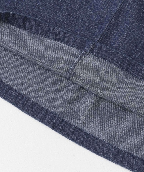 URBAN RESEARCH DOORS（アーバンリサーチドアーズ）の「『親子リンク』デニムジャンパースカート(KIDS)（ワンピース・キッズ・インディゴブルー/ブラック・105/120/135/150）」の5枚目の写真