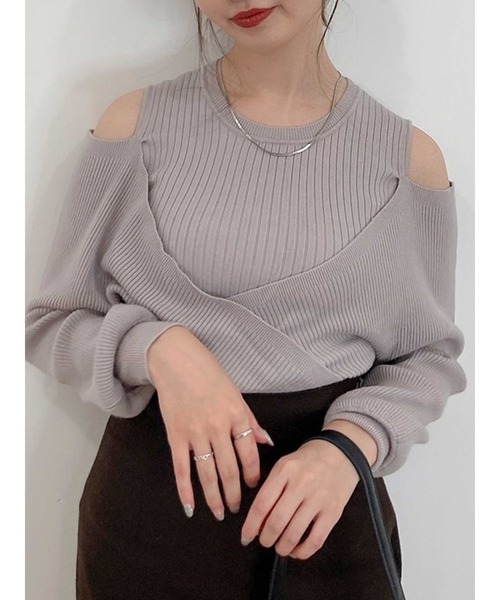 dazzlin(ダズリン)の「カシュクールニットプルオーバー(ニット/セーター・レディース・ブラック/ベージュ/ブラウン/グレー/モカ・FREE)」の3枚目の写真