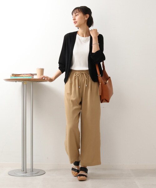 DRESKIP（ドレスキップ）の「◆【接触冷感/UV/セットアップ可】ドライタッチ イージーワイドパンツ（その他パンツ・レディース・ブラック/カーキ/ブルー/キャメル・02/03）」の17枚目の写真