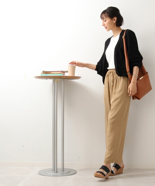 DRESKIP（ドレスキップ）の「◆【接触冷感/UV/セットアップ可】ドライタッチ イージーワイドパンツ（その他パンツ・レディース・ブラック/カーキ/ブルー/キャメル・02/03）」の13枚目の写真