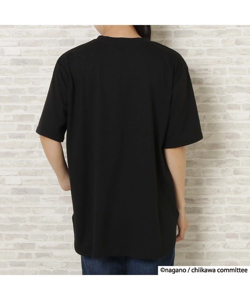 JEANS MATE（ジーンズメイト）の「【別注】ちいかわ　ラウントカットプリントTシャツ（Tシャツ/カットソー・レディース・ブラック/グリーン/ベージュ/パープル・FREE）」の12枚目の写真