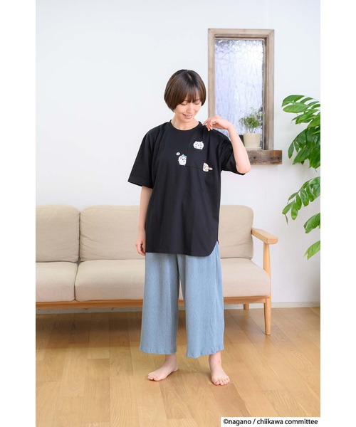 JEANS MATE（ジーンズメイト）の「【別注】ちいかわ　ラウントカットプリントTシャツ（Tシャツ/カットソー・レディース・ブラック/グリーン/ベージュ/パープル・FREE）」の6枚目の写真