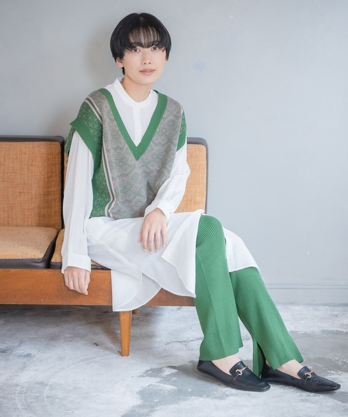 LEPSIM（レプシィム）の「12ゲージ満たされリブニットパンツ　295095（その他パンツ・レディース・グリーン/キナリ/ライム/ブラック/ブラウン・FREE）」の10枚目の写真