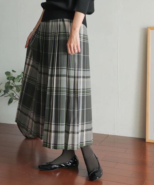 URBAN RESEARCH DOORS（アーバンリサーチドアーズ）の「チェックプリーツスカート（スカート・レディース・グレー系その他/ブラウン系その他/ベージュ系その他・MEDIUM）」の13枚目の写真