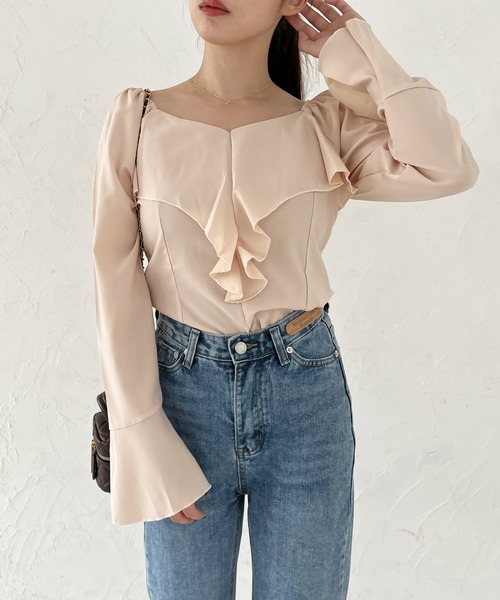 Lamoa（ラモア）の「Lamoa/ボリューム フリル ブラウス（シャツ/ブラウス・レディース・ブラック/アイボリー・MEDIUM/LARGE）」の8枚目の写真