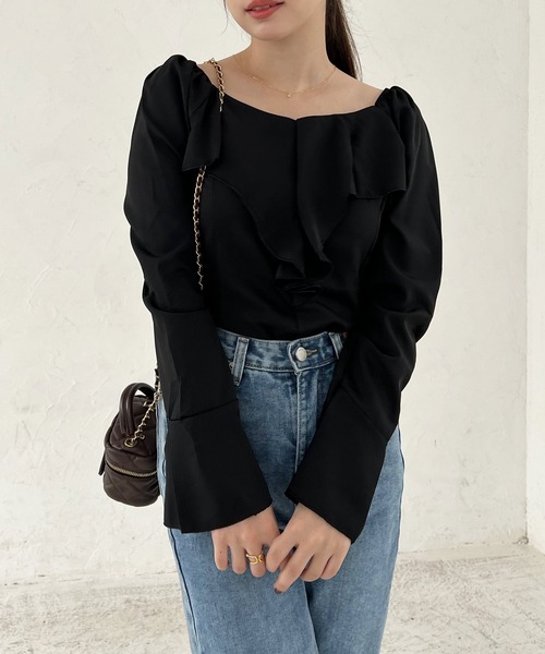 Lamoa（ラモア）の「Lamoa/ボリューム フリル ブラウス（シャツ/ブラウス・レディース・ブラック/アイボリー・MEDIUM/LARGE）」の16枚目の写真