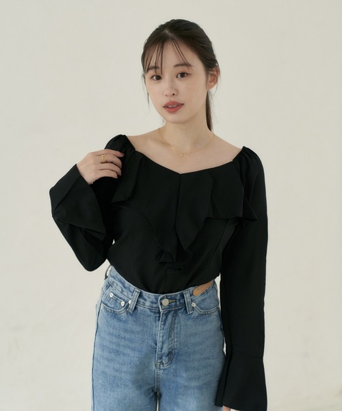 Lamoa（ラモア）の「Lamoa/ボリューム フリル ブラウス（シャツ/ブラウス・レディース・ブラック/アイボリー・MEDIUM/LARGE）」の22枚目の写真