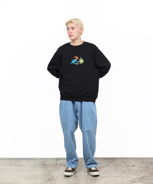 HUF（ハフ）の「FRENEMIES CREW / HUF フリースクルー スウェット（スウェット・メンズ・アッシュグレー/ブラック・SMALL/MEDIUM/LARGE/X-LARGE/XX-LARGE）」の3枚目の写真