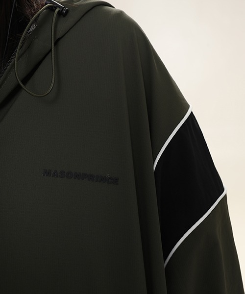 MASONPRINCE（メイソンプリンス）の「オーバーサイズフーデットラインブルゾン WT4058【MASONPRINCE】（ナイロンジャケット・メンズ・ブラック/カーキ・M/S/L）」の6枚目の写真