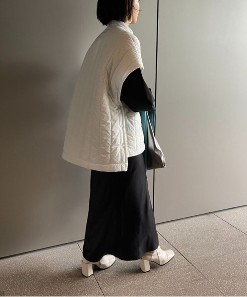 MAISON BREEZE（メゾンブリーズ）の「【MAISON BREEZE】ビッグリングスナップワッシャーキルティングベスト（ダウンベスト・レディース・ブラック/カーキ/アイボリー・FREE）」の20枚目の写真