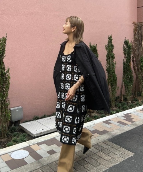 AMAIL（アマイル）の「Chameleon over shirt（シャツ/ブラウス・レディース・ホワイト/ブラック/ラベンダー・FREE）」の19枚目の写真