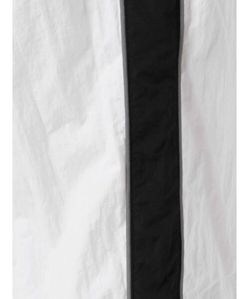 GYDA（ジェイダ）の「【セットアップ着用可】サイドLINEナイロンジョガーパンツ（その他パンツ・レディース・オフホワイト/ブラック・FREE）」の22枚目の写真