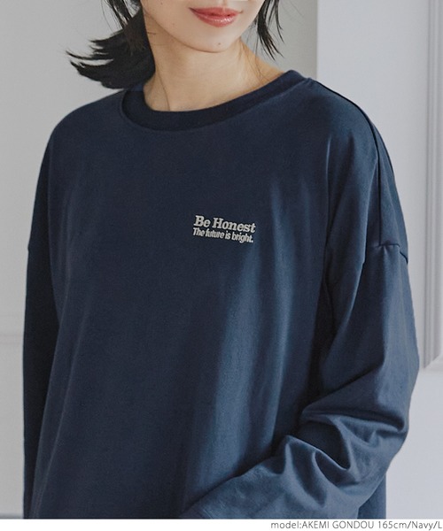 coca（coca）（コカ）の「ワンポイント刺繍ロングTシャツ（Tシャツ/カットソー・レディース・ネイビー/グリーン・M/L）」の4枚目の写真
