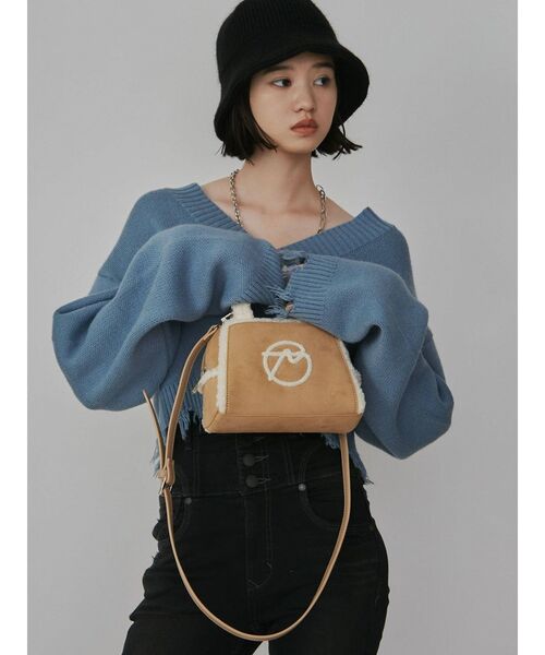 EMODA（エモダ）の「ロゴフェイクムートンバッグ（ハンドバッグ