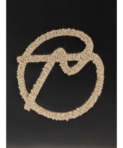 EMODA(エモダ)の「ロゴフェイクムートンバッグ(ハンドバッグ・レディース・ベージュ/ブラック・FREE)」の14枚目の写真