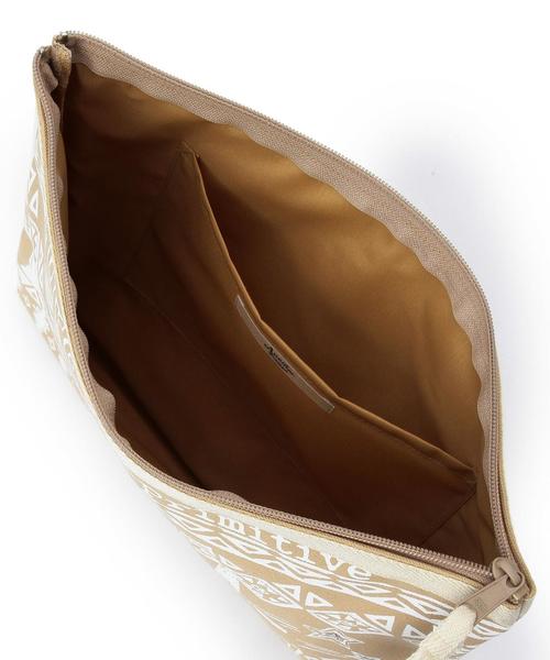 Another Edition(アナザーエディション)の「テープクラッチバック/AEBC Tape CLT(クラッチバッグ・レディース・ナチュラル/ベージュ・フリー)」の4枚目の写真