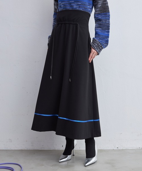 casane（カサネ）の「フロントドロストスカート（スカート・レディース・ブルー/ブラック・1/2）」の6枚目の写真