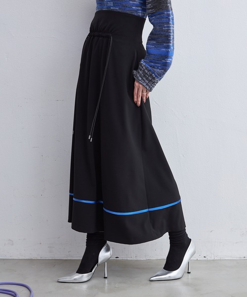casane（カサネ）の「フロントドロストスカート（スカート・レディース・ブルー/ブラック・1/2）」の7枚目の写真