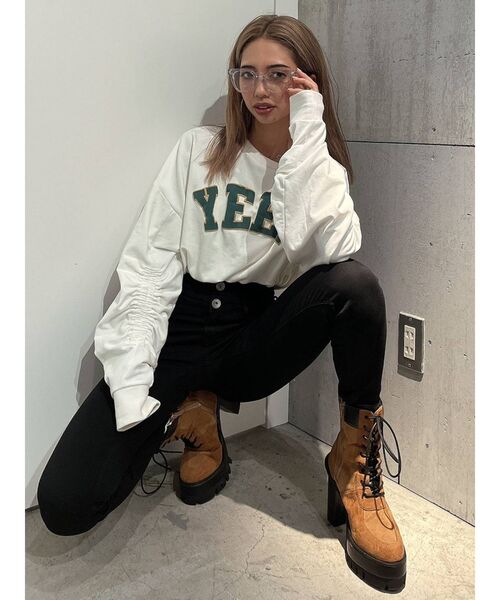 GYDA(ジェイダ)の「クリアFRAMEサングラス(サングラス・レディース・ベージュ/クリア・FREE)」の8枚目の写真