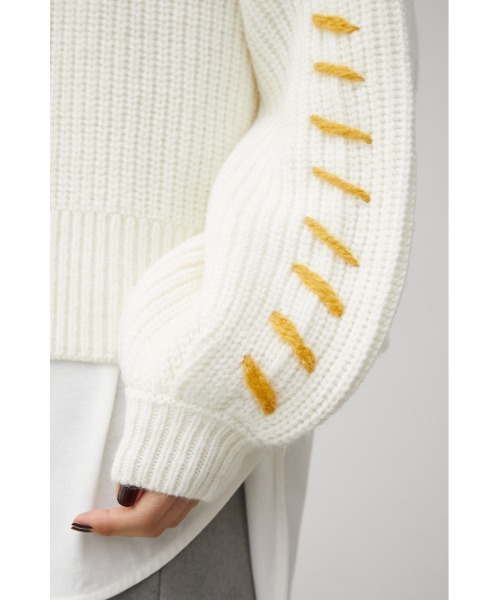 AZUL by moussy(アズールバイマウジー)の「HAND STITCH SHORT KNIT TOPS/ハンドステッチショートニットトップス(ニット/セーター・レディース・ブラック/ダークグリーン/オフホワイト・FREE)」の11枚目の写真