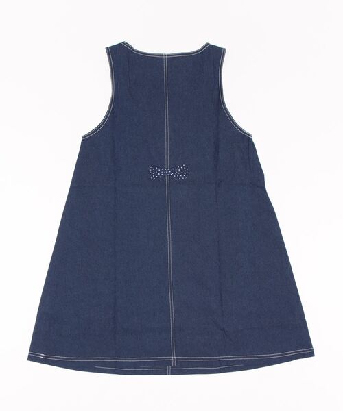 trois lapins kp（トロワラパンケーピー）の「ストレッチデニム ジャンパースカート(140～150)（ジャンパースカート・キッズ・ネイビー・140cm/150cm）」の2枚目の写真