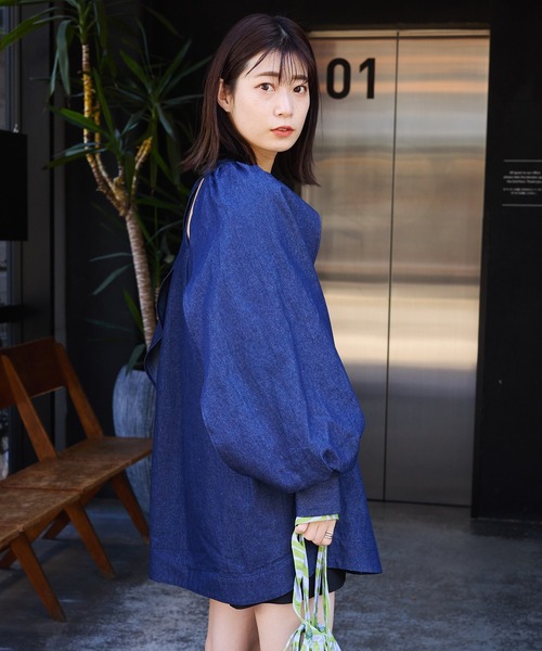 Kastane（カスタネ）の「【2023SSアイテム】ケープスリーブデニムブラウス（シャツ/ブラウス・レディース・ブルー・FREE）」の9枚目の写真