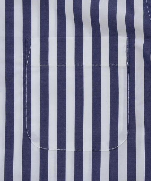 UNITED ARROWS（ユナイテッドアローズ）の「UAD ボールド ストライプ ボタンダウン シャツ †（シャツ/ブラウス・メンズ・コバルトブルー・XX-LARGE/X-LARGE/MEDIUM/LARGE/X-SMALL/SMALL）」の7枚目の写真