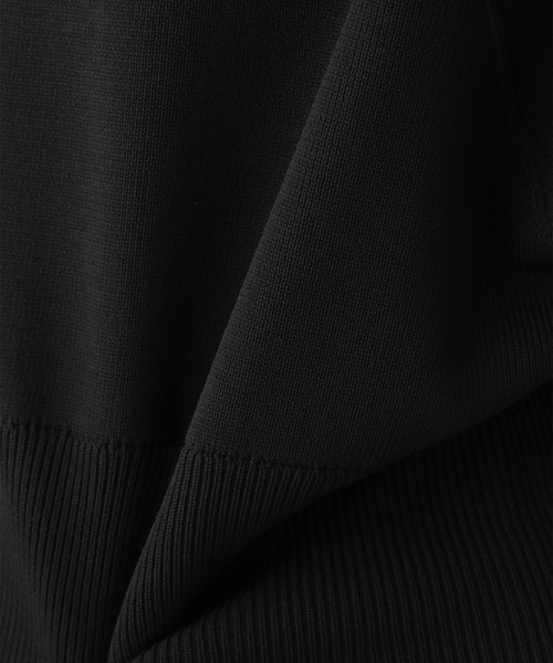 LOWRYS FARM（ローリーズファーム）の「スウェットライクフォルムＬＳ　187692（スウェット・レディース・ブラック/グリーン/ブルー・FREE）」の11枚目の写真