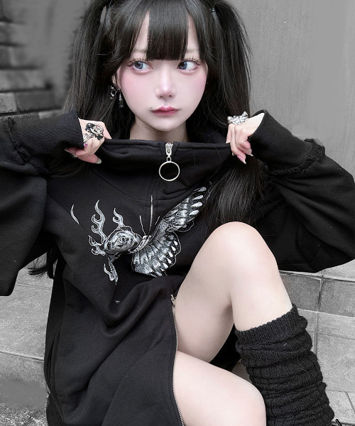 ililil（イルイルイル）の「『ililil/イルイルイル』ディス