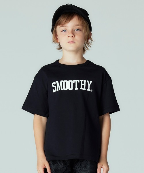 Smoothy(スムージー)の「Smoothy STERTER collaboration Tee / スムージー スターター コラボレーション Tシャツ(Tシャツ/カットソー・キッズ・ネイビー/ホワイト/ブラック・SMALL/MEDIUM/LARGE/X-LARGE)」の3枚目の写真