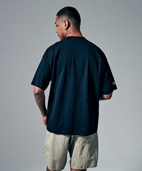 penguin BY MUNSINGWEAR(ペンギン バイ マンシングウェア)の「PENGUIN MOCK NECK T-SHIRT/ペンギンモックネックTシャツ(Tシャツ/カットソー・メンズ・ブラック/グレー/ホワイト・S/L/M/XL)」の5枚目の写真
