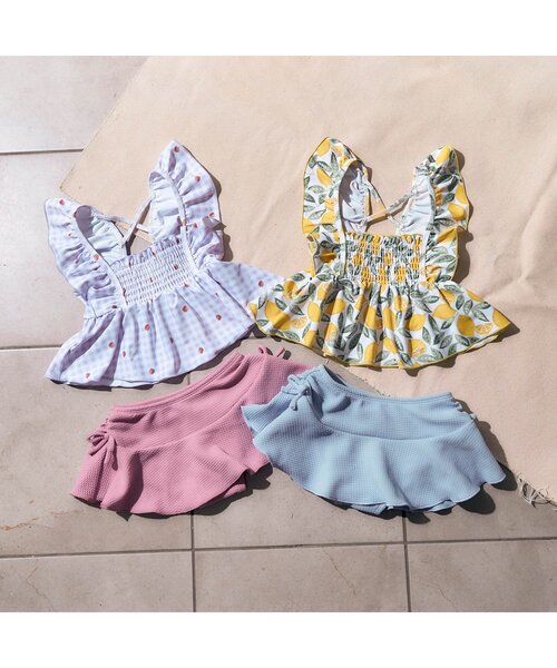 apres les cours（アプレレクール）の「【UVカット/一部リンク可能】リーフフルーツ・ギンガムチェックセパレート水着（水着・キッズ・ラベンダー/イエロー・140/90/80/130/100/110/120）」の3枚目の写真