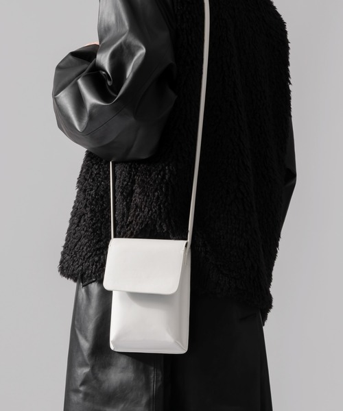 Adoon plain(アドーンプレーン)の「【Adoon plain】ショルダーバッグ(ショルダーバッグ・メンズ・ブラック/グレー/ホワイト・FREE)」の9枚目の写真