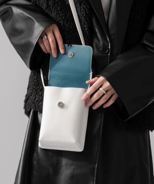 Adoon plain(アドーンプレーン)の「【Adoon plain】ショルダーバッグ(ショルダーバッグ・メンズ・ブラック/グレー/ホワイト・FREE)」の12枚目の写真