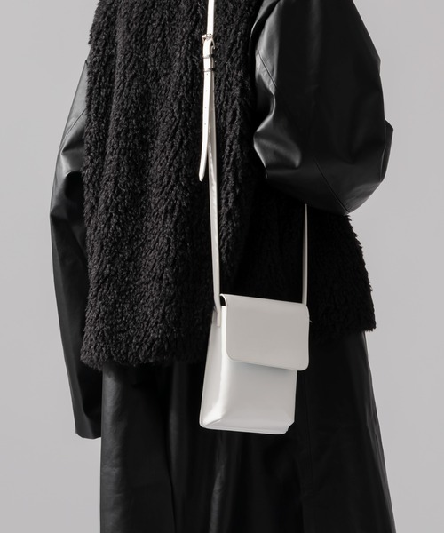 Adoon plain(アドーンプレーン)の「【Adoon plain】ショルダーバッグ(ショルダーバッグ・メンズ・ブラック/グレー/ホワイト・FREE)」の10枚目の写真