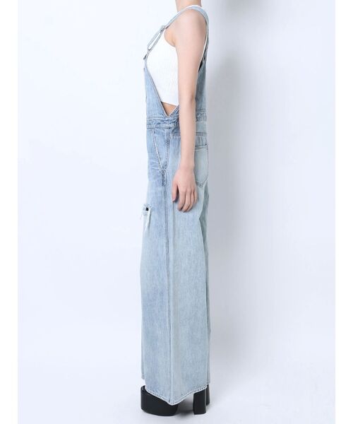 GYDA（ジェイダ）の「2WAYウエストLOOSEワイドデニムサロペット（サロペット/オーバーオール・レディース・ライトブルー/ブルー・SMALL/MEDIUM）」の15枚目の写真