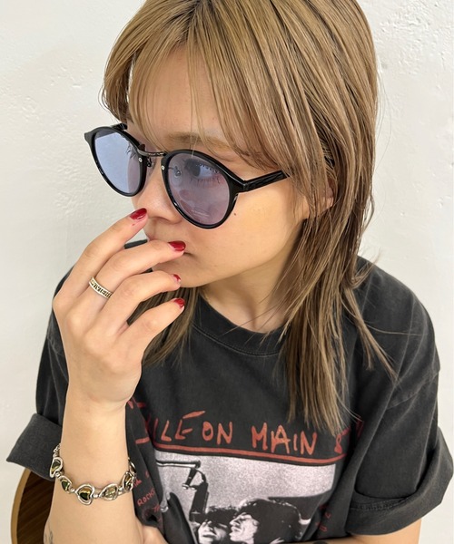 WHO'S WHO gallery（フーズフーギャラリー）の「ボストンサングラス（サングラス・レディース・ブラック/ブラウン/ブルー/アイボリー・FREE）」の4枚目の写真