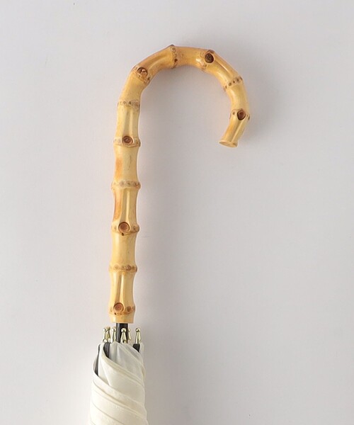 green label relaxing（グリーンレーベルリラクシング）の「バンブーハンドル パイピング アンブレラ / 傘 / レイン（長傘・レディース・オフホワイト/ライム/モカ/ネイビー・FREE）」の12枚目の写真