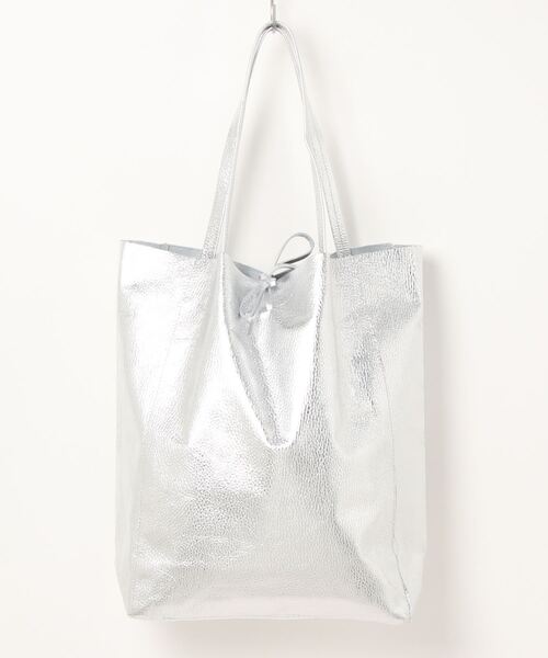 BEARDSLEY（ビアズリー）の「Hoaw./レザーメタリックTOTE（トートバッグ・レディース・シルバー・FREE）」の6枚目の写真