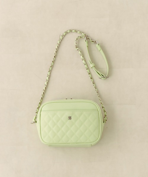 OLIVE des OLIVE(オリーブデオリーブ)の「OLエンブレム付きキルティングショルダー(ショルダーバッグ・レディース・ブラック/グリーン/アイボリー・FREE)」の3枚目の写真